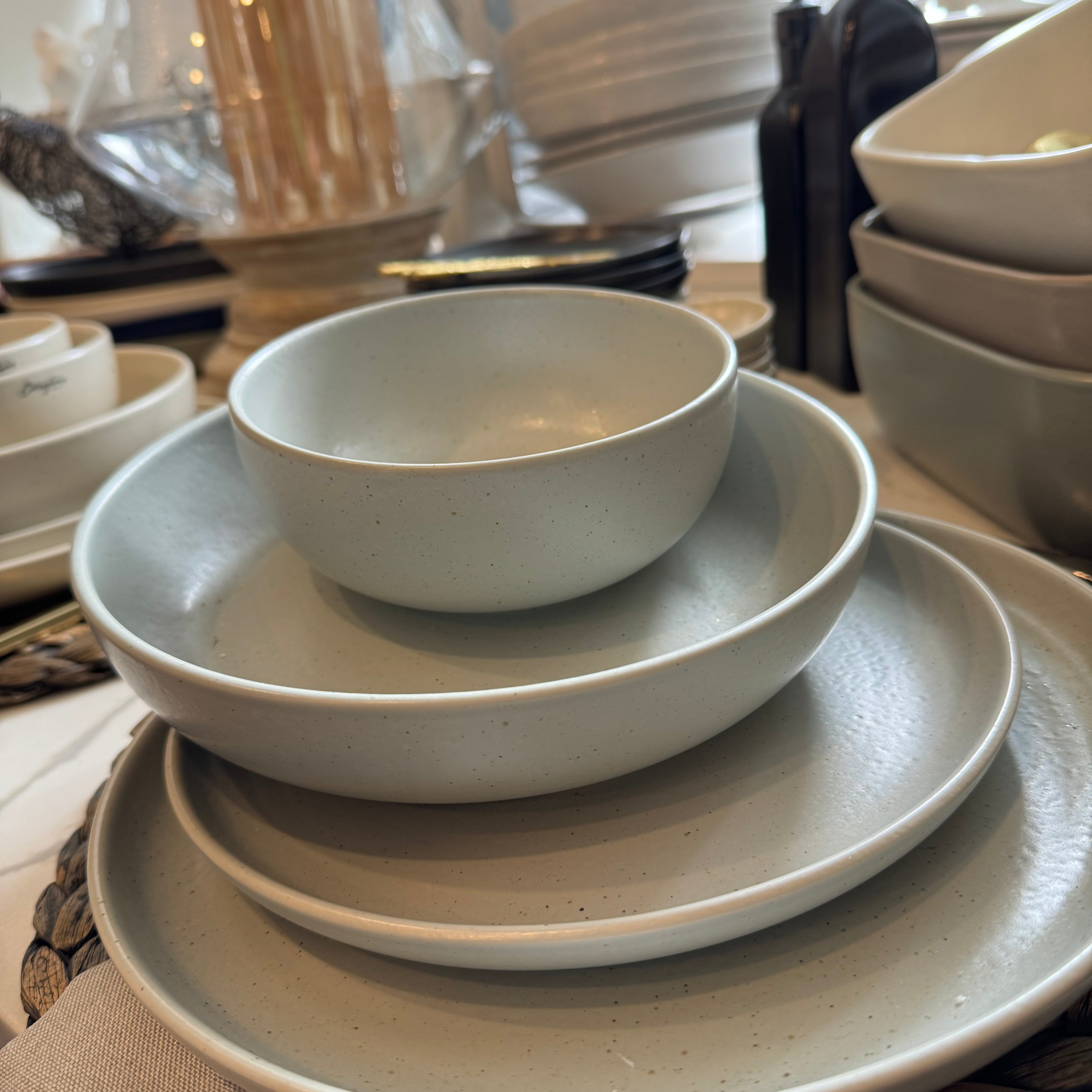 Dinnerware Set