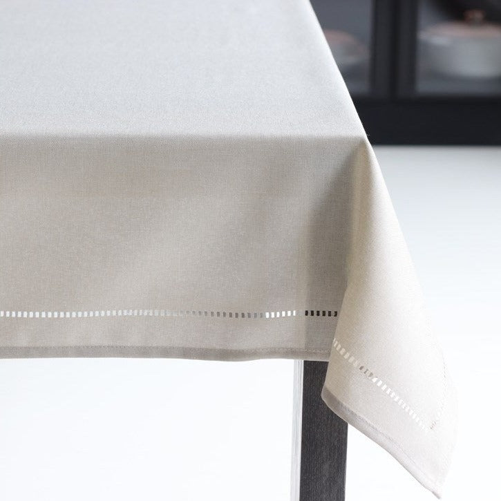 Linen Look Table Cloth